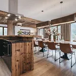 Vaya St Anton サンクト・アントン・アム・アールベルク